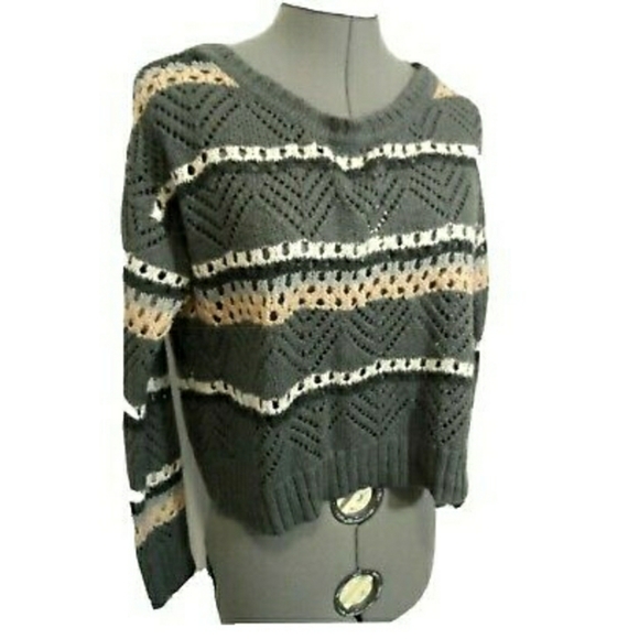 XHILARATION Crochet Sweater Top S Gray Pink crop - Picture 3 of 5